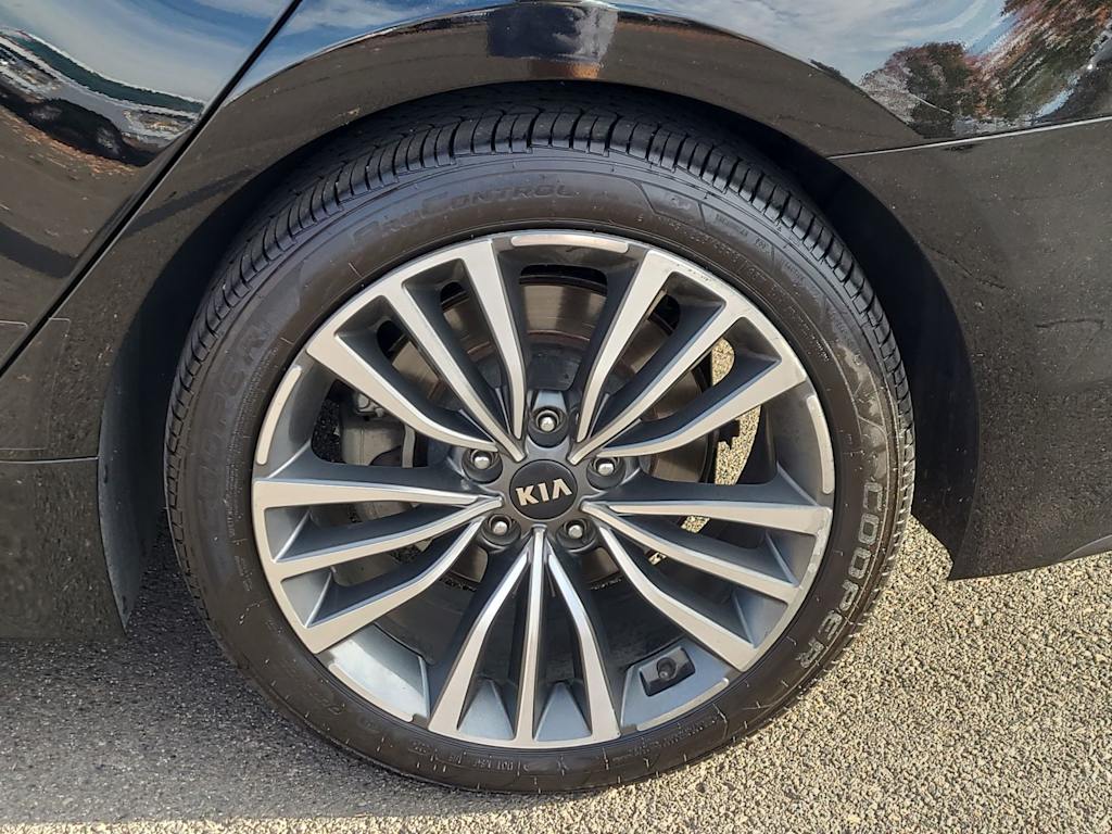 Thumbnail: 2018 Kia Stinger - 7