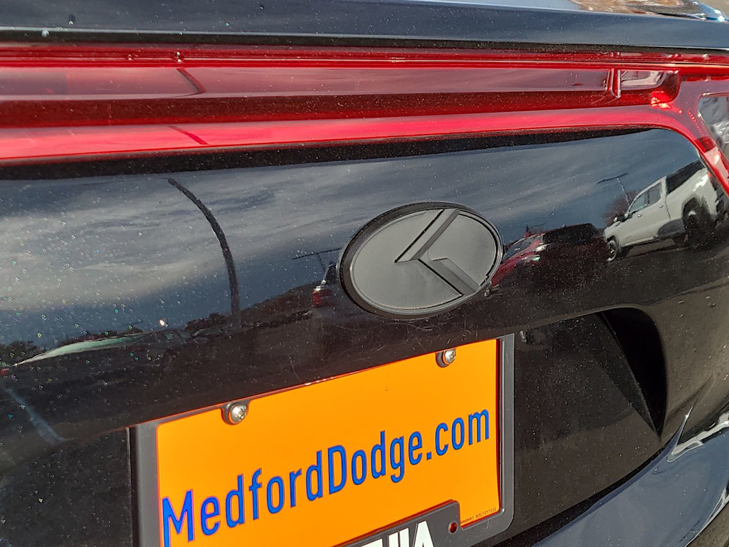 Thumbnail: 2018 Kia Stinger - 26