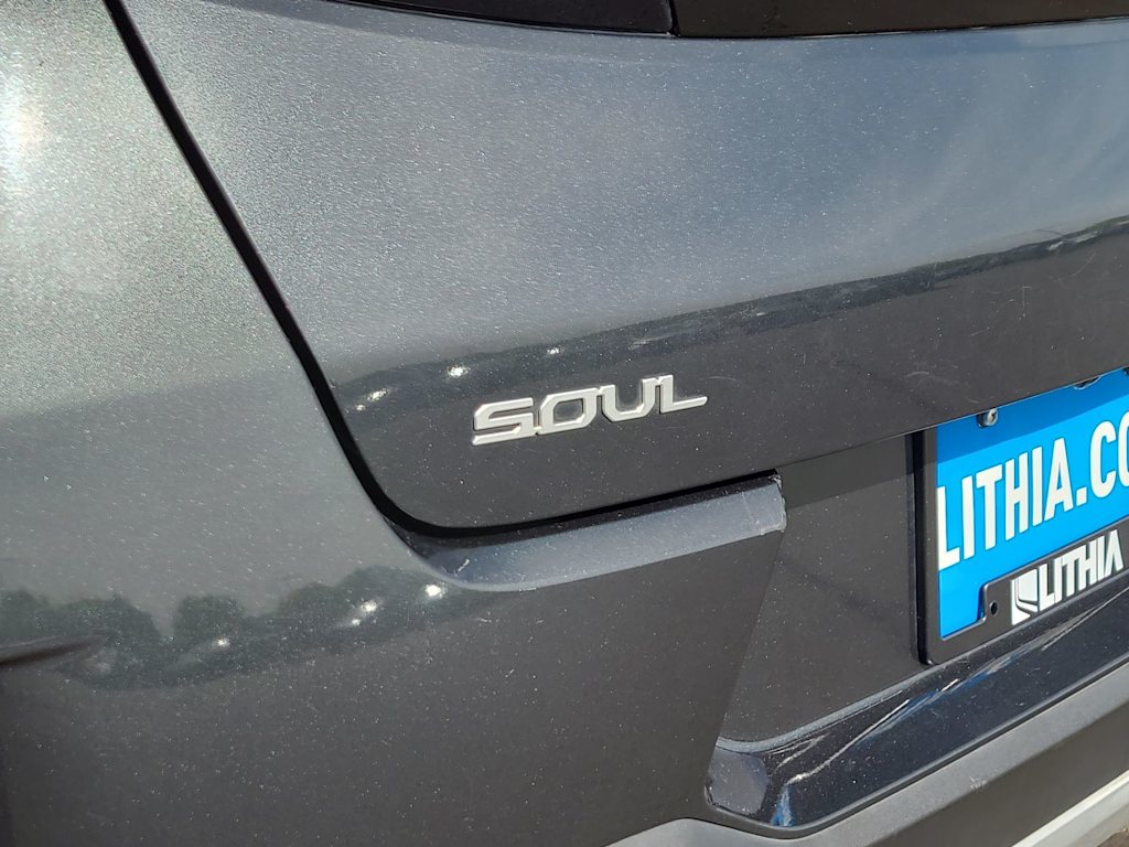 Thumbnail: 2023 Kia Soul - 7