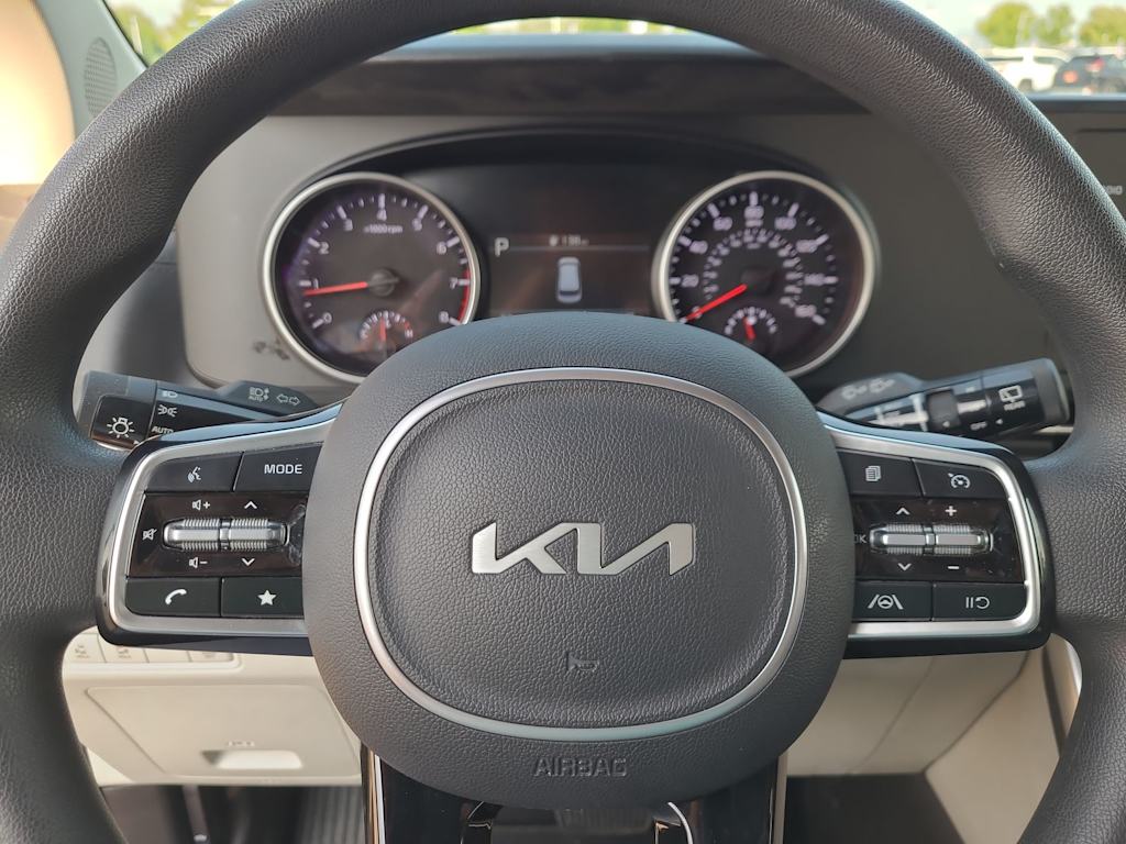 Thumbnail: 2022 Kia Carnival - 29