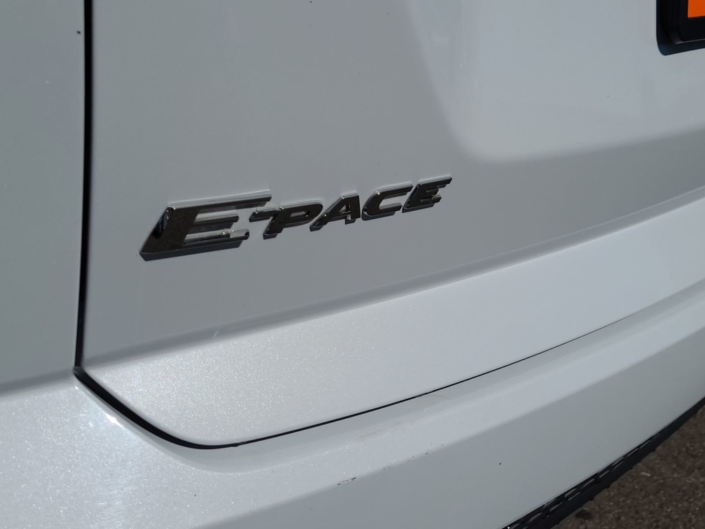 2018 Jaguar E-Pace S 7