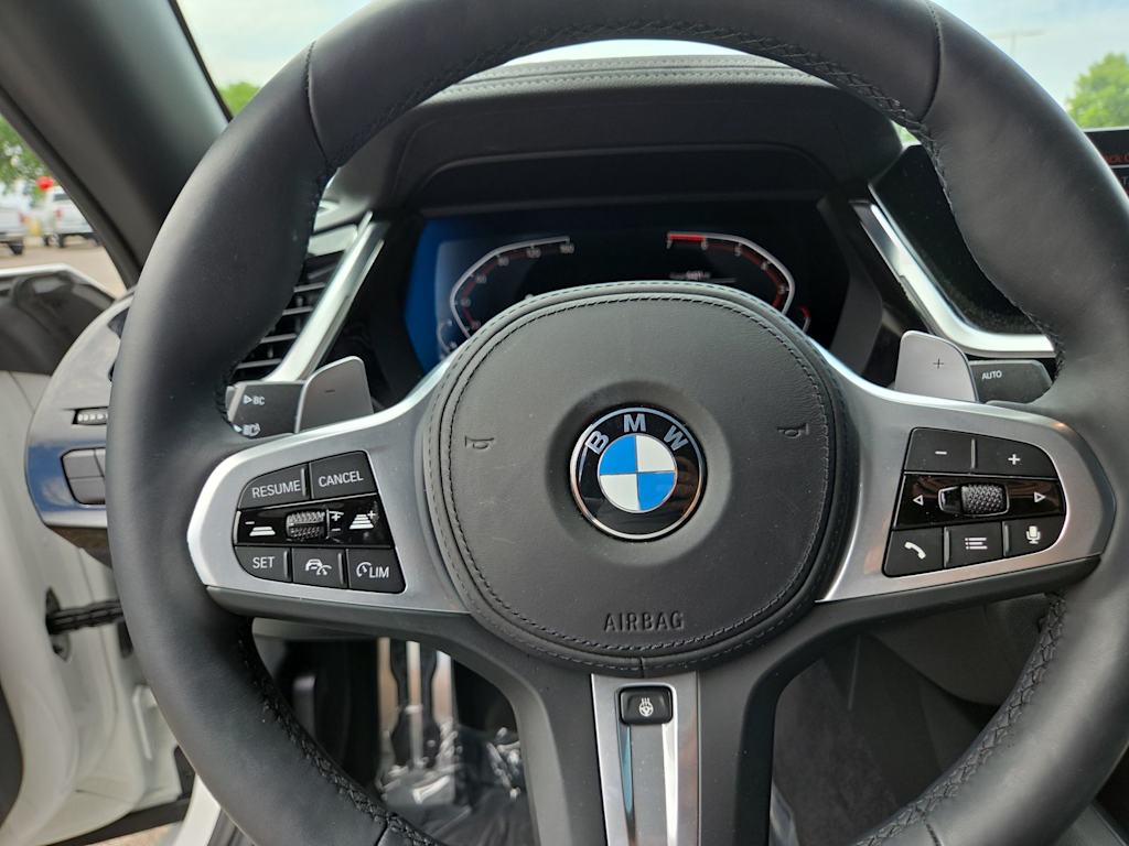 Thumbnail: 2026 BMW Z4 - 13
