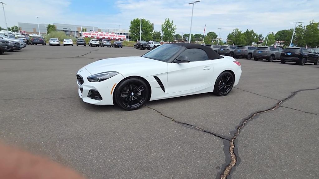 Thumbnail: 2026 BMW Z4 - 7