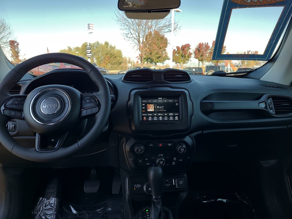 Thumbnail: 2020 Jeep Renegade - 2