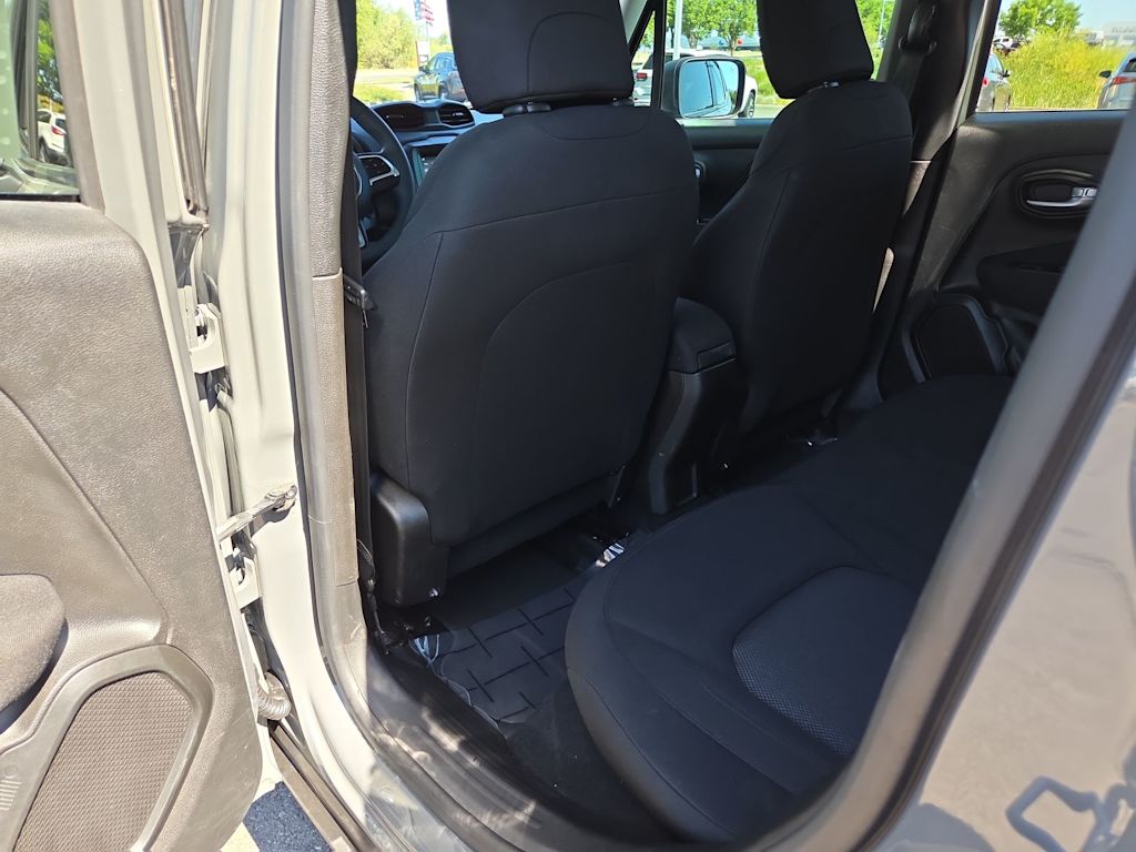 Thumbnail: 2021 Jeep Renegade - 13