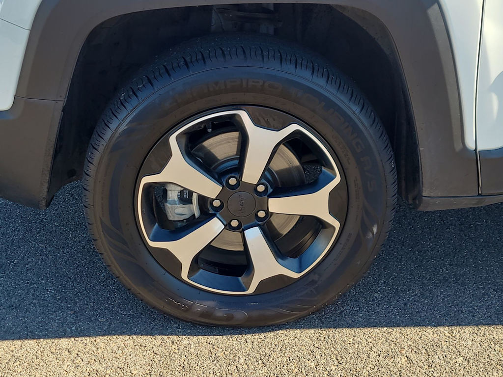 Thumbnail: 2022 Jeep Renegade - 8