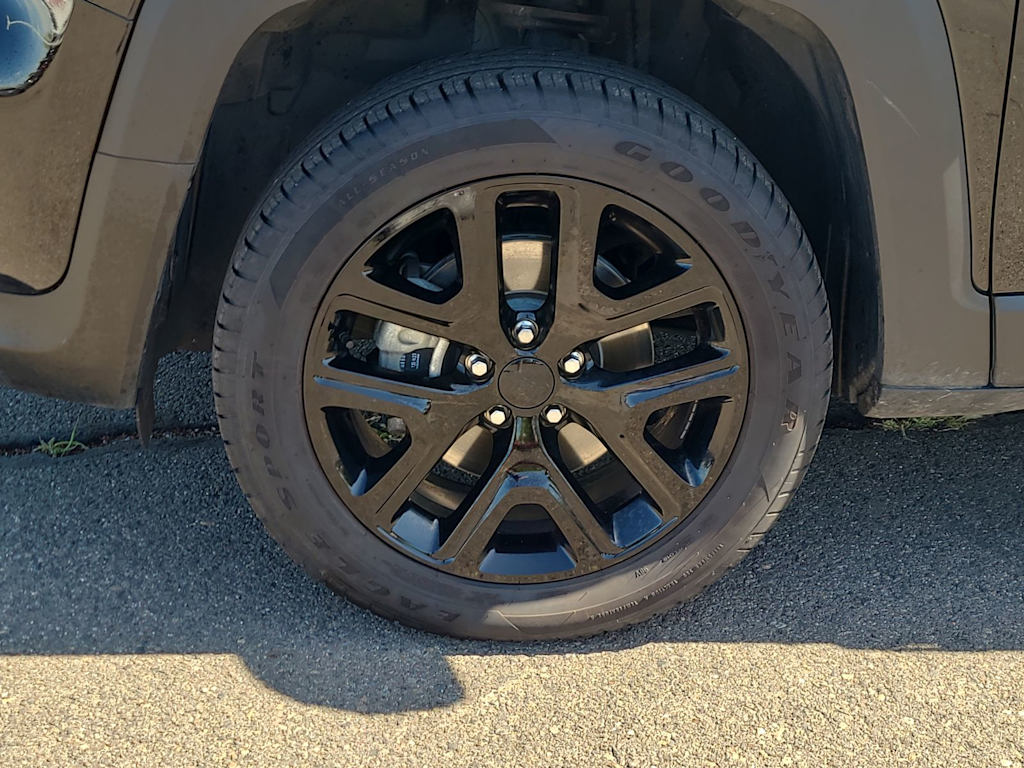 Thumbnail: 2023 Jeep Renegade - 8