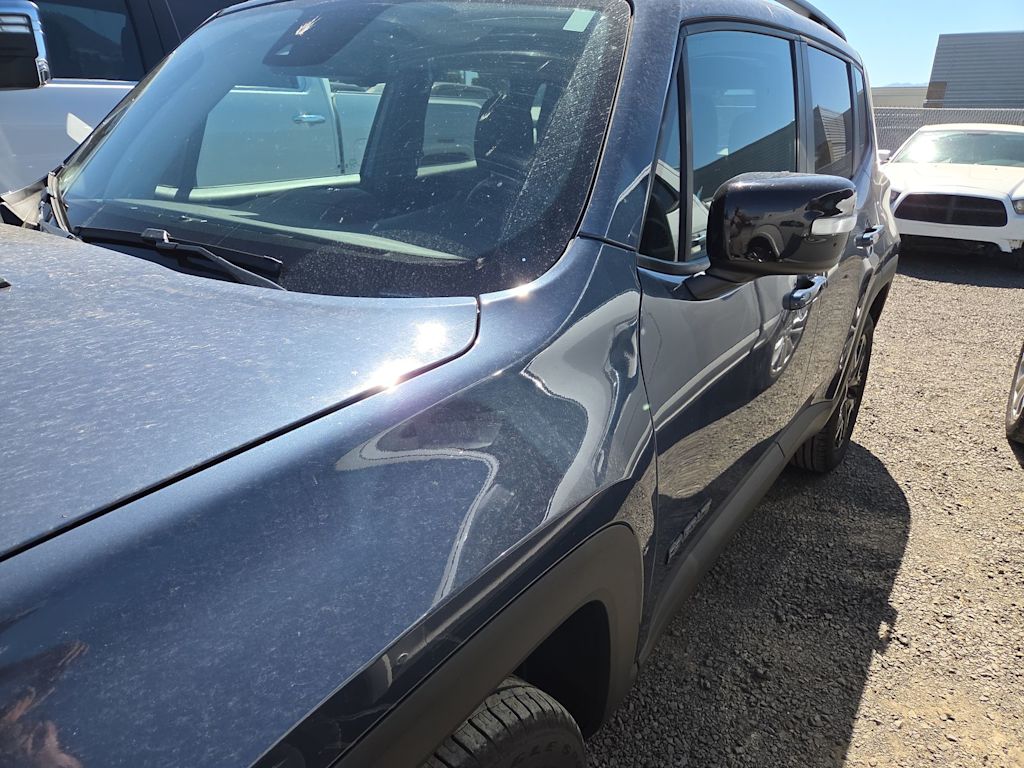 Thumbnail: 2023 Jeep Renegade - 10