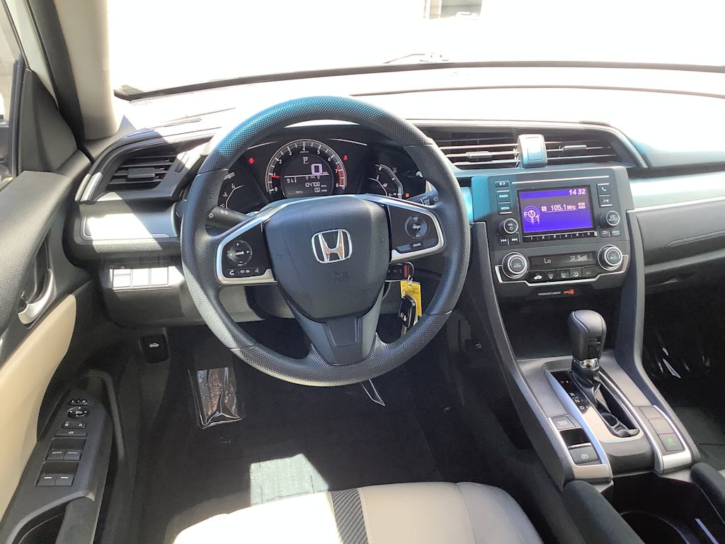 Thumbnail: 2016 Honda Civic - 10
