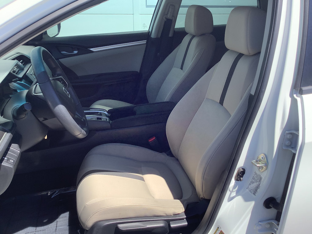 Thumbnail: 2016 Honda Civic - 11