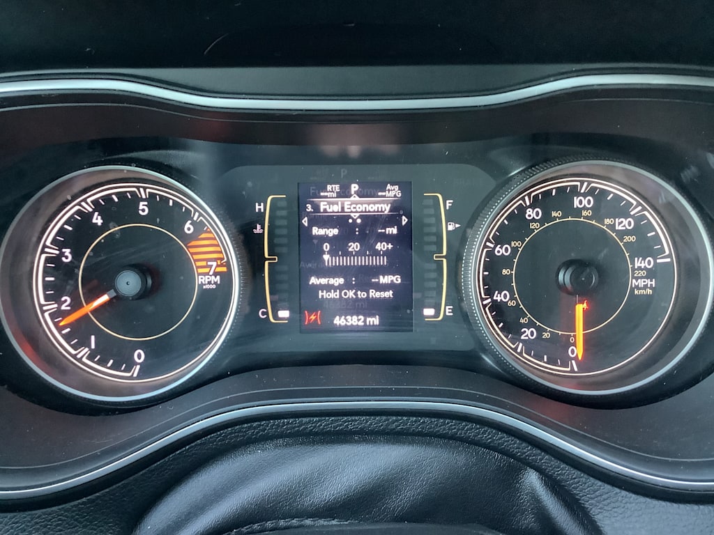 Thumbnail: 2020 Jeep Cherokee - 16