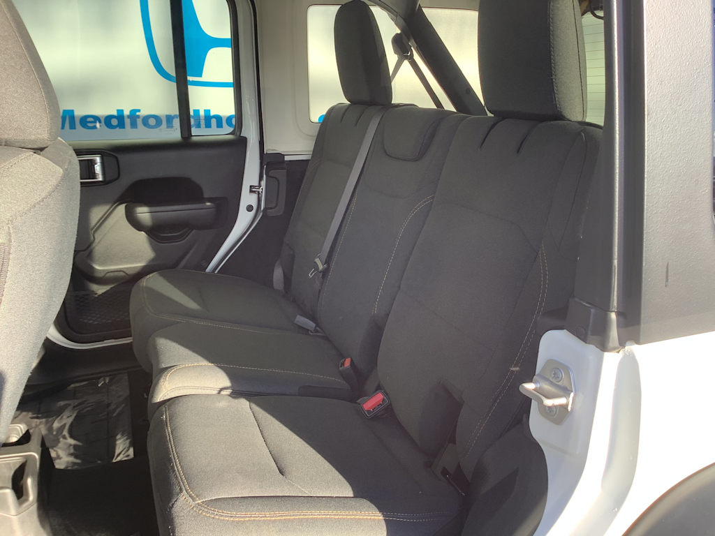 Thumbnail: 2024 Jeep Wrangler - 18