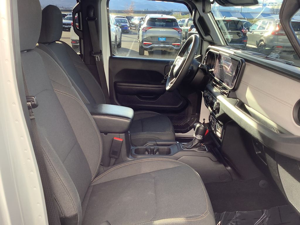 Thumbnail: 2024 Jeep Wrangler - 11