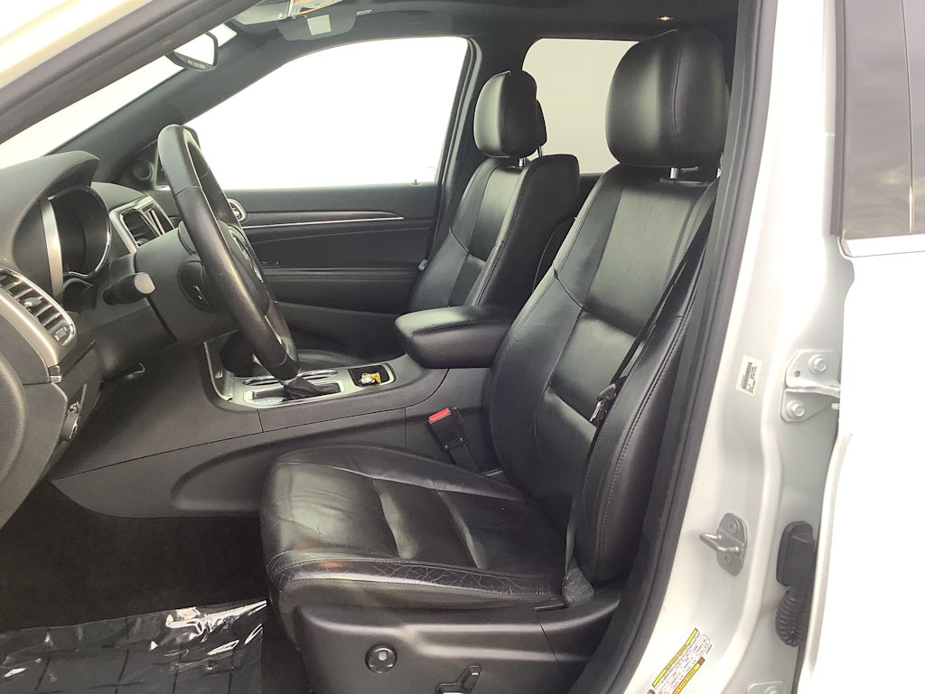 Thumbnail: 2018 Jeep Grand Cherokee - 11