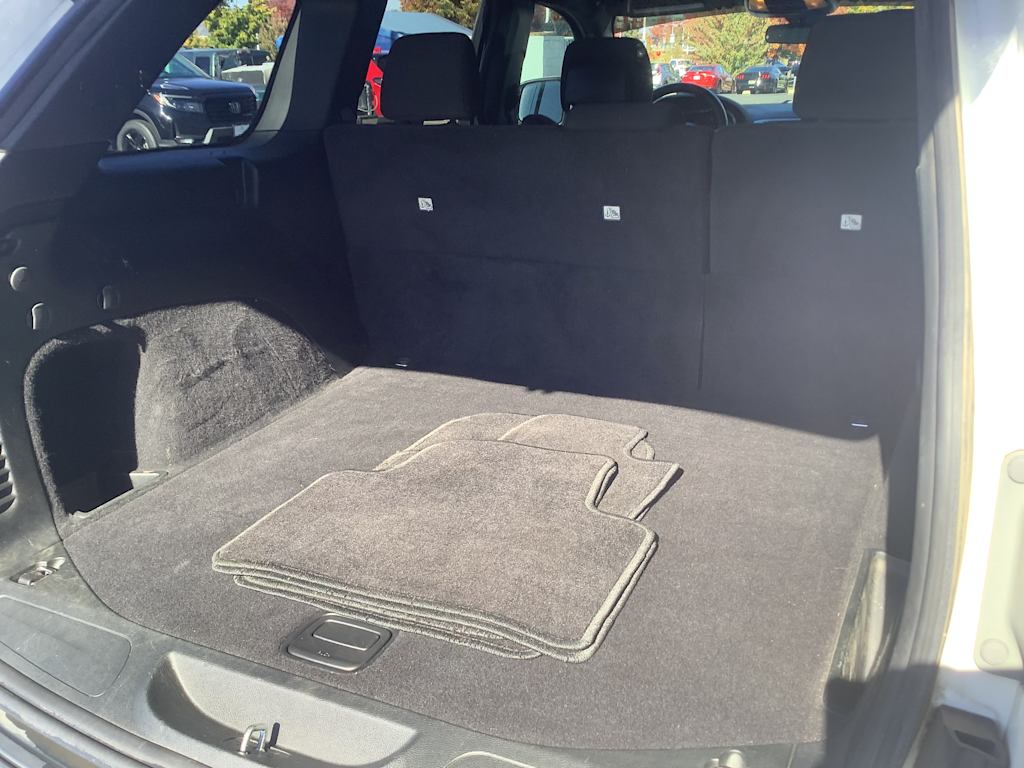 Thumbnail: 2018 Jeep Grand Cherokee - 21