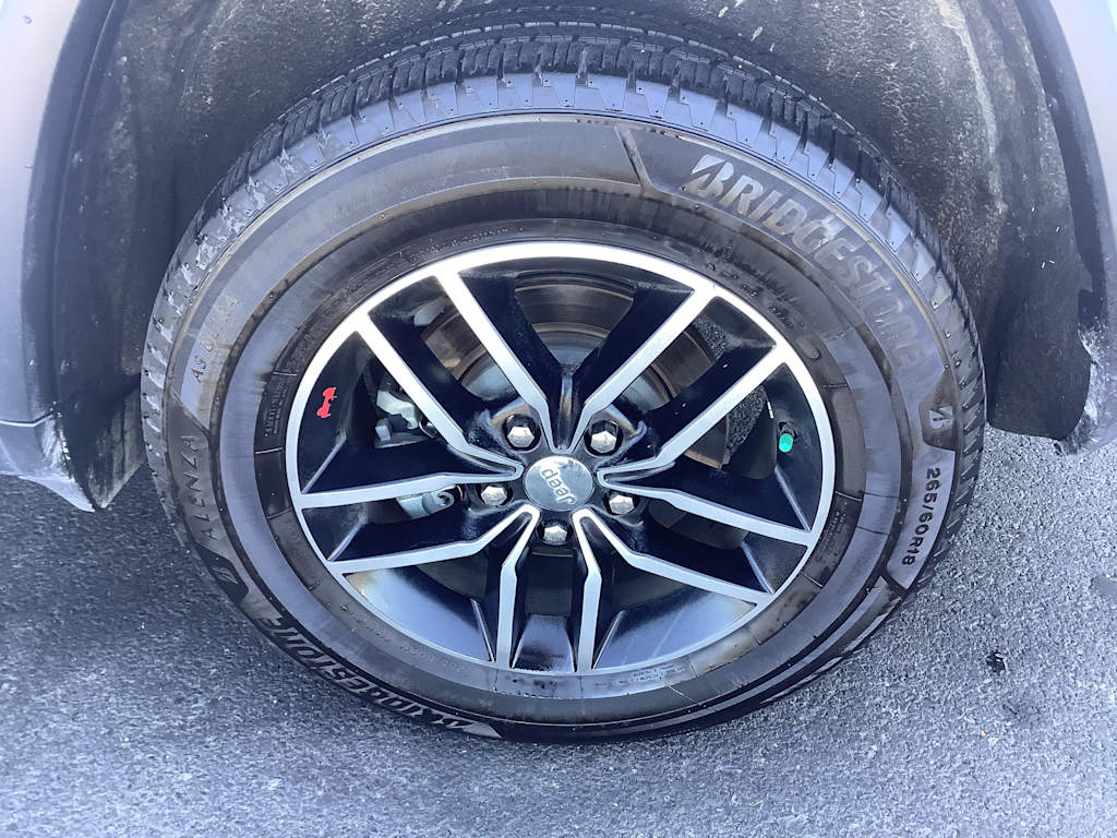 Thumbnail: 2018 Jeep Grand Cherokee - 8