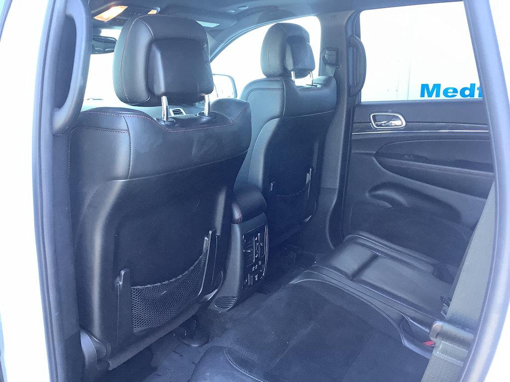 Thumbnail: 2018 Jeep Grand Cherokee - 13