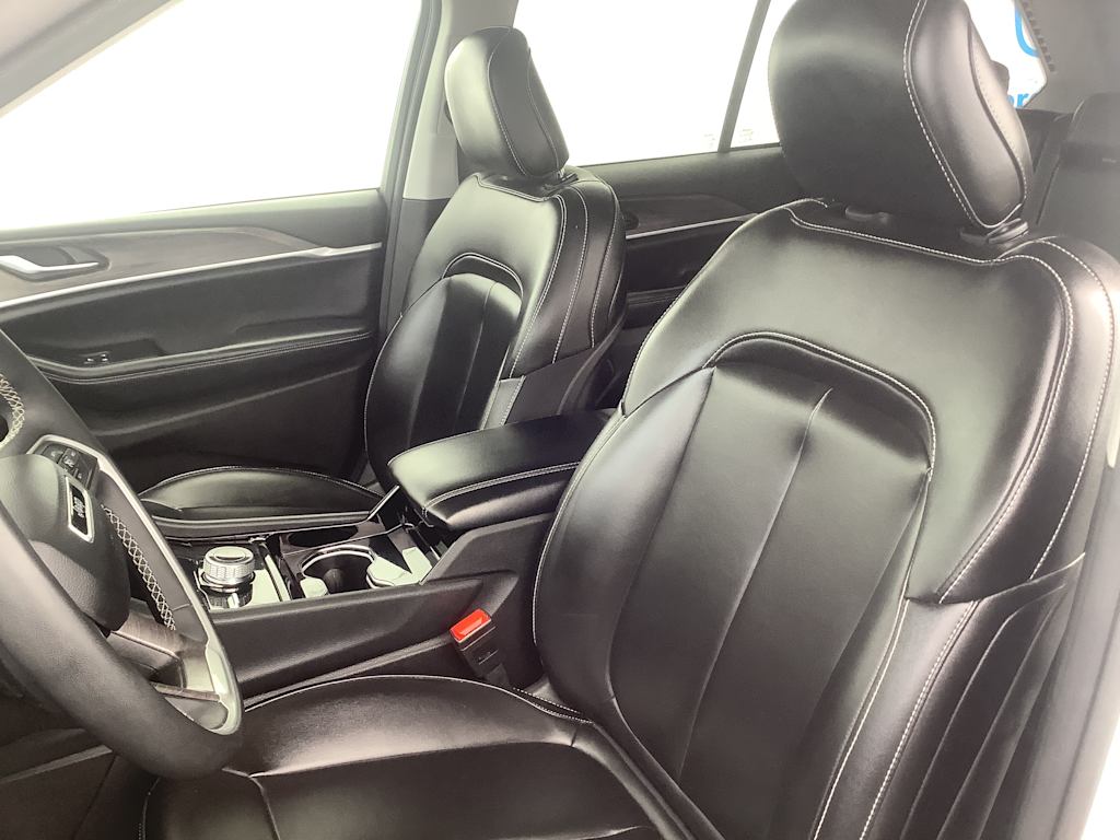 2023 Jeep Grand Cherokee Limited Edition 11