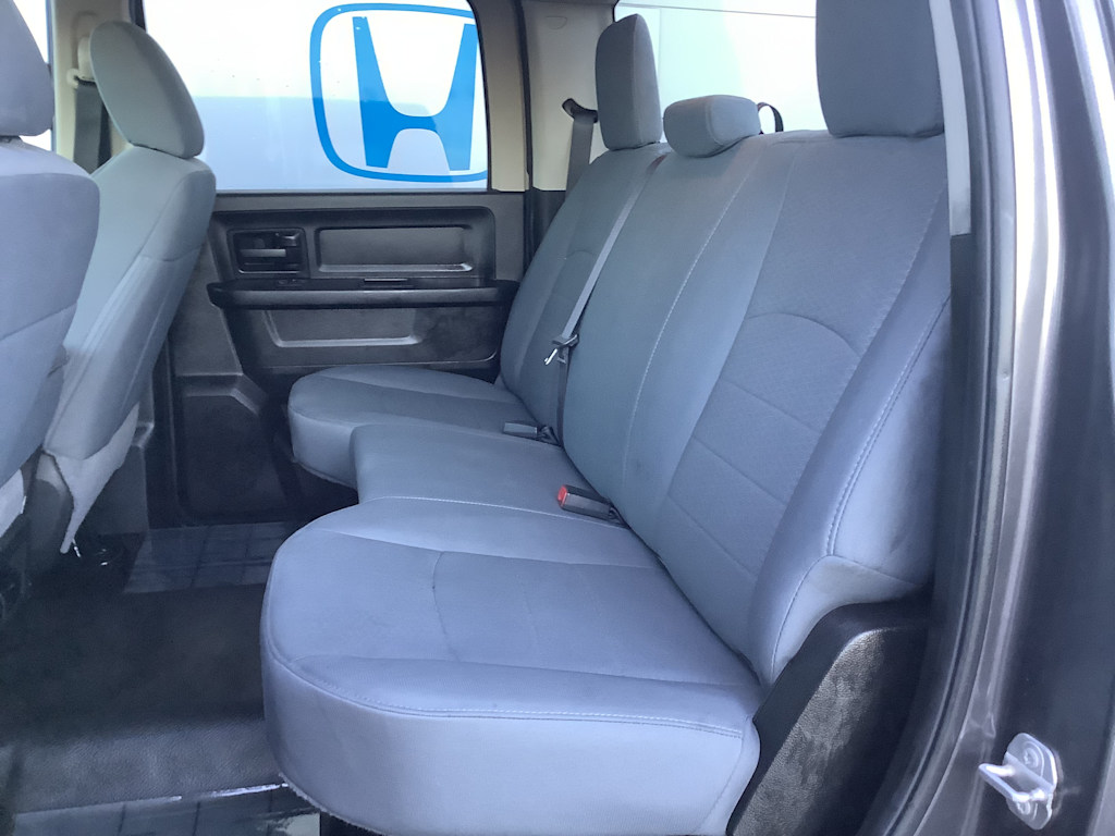 Thumbnail: 2018 RAM 1500 - 18