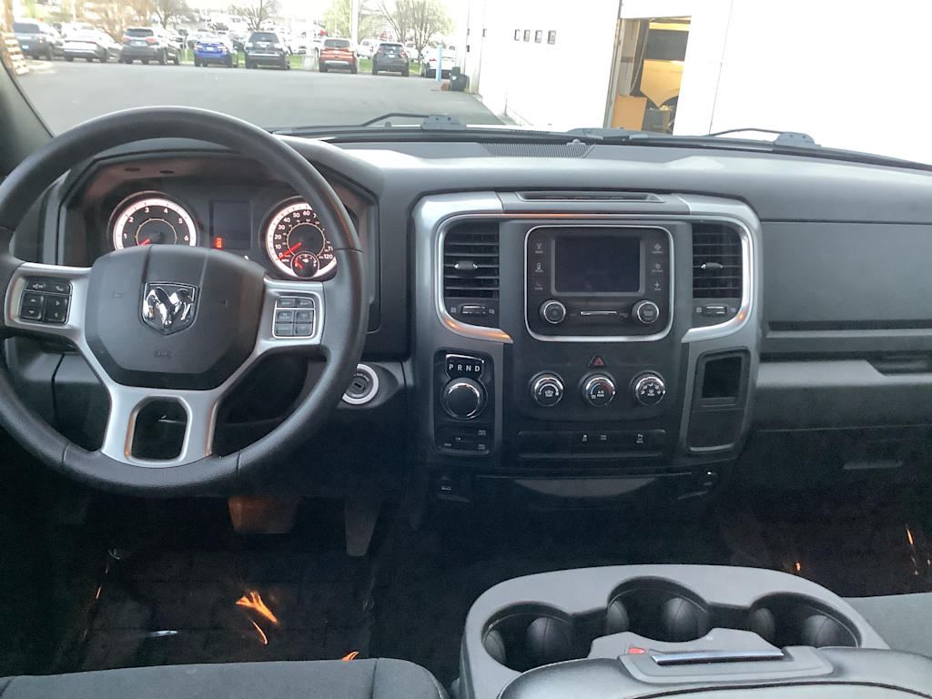Thumbnail: 2024 RAM 1500 - 9