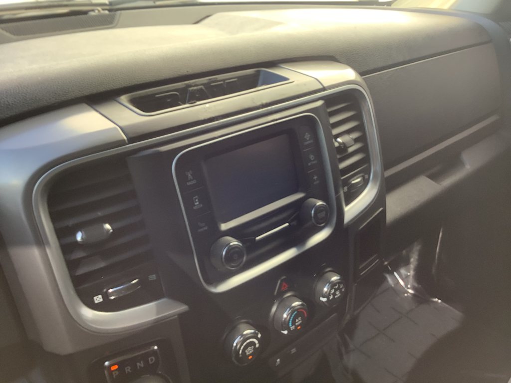 Thumbnail: 2021 RAM 1500 - 21