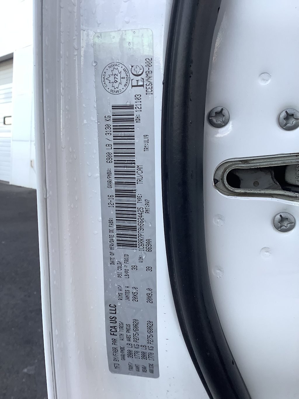 Thumbnail: 2017 RAM 1500 - 17