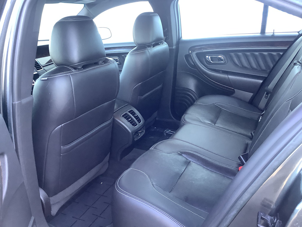 Thumbnail: 2018 Ford Taurus - 13