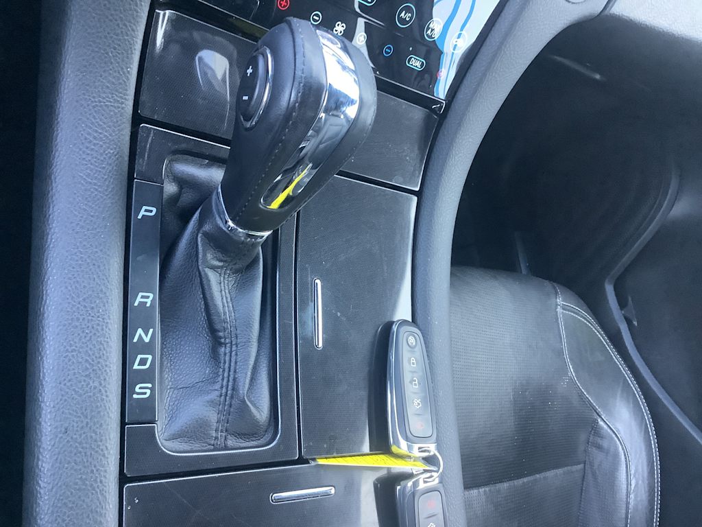 Thumbnail: 2018 Ford Taurus - 15