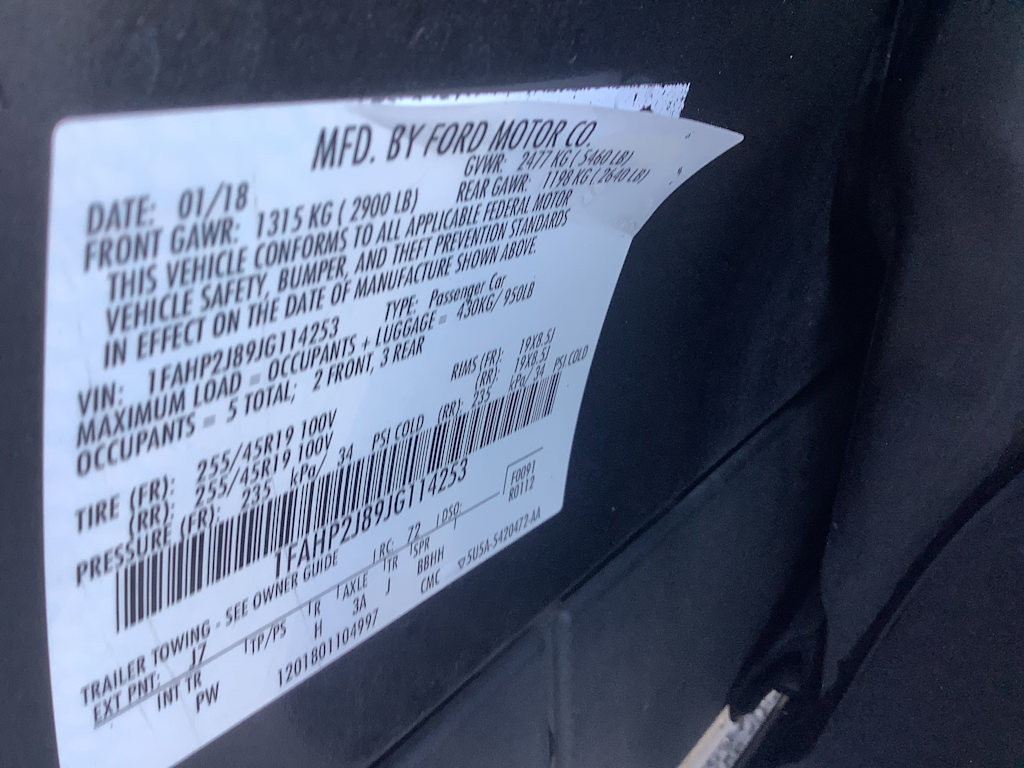 Thumbnail: 2018 Ford Taurus - 18