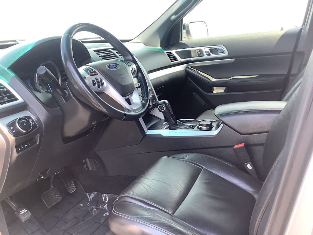 Thumbnail: 2014 Ford Explorer - 9