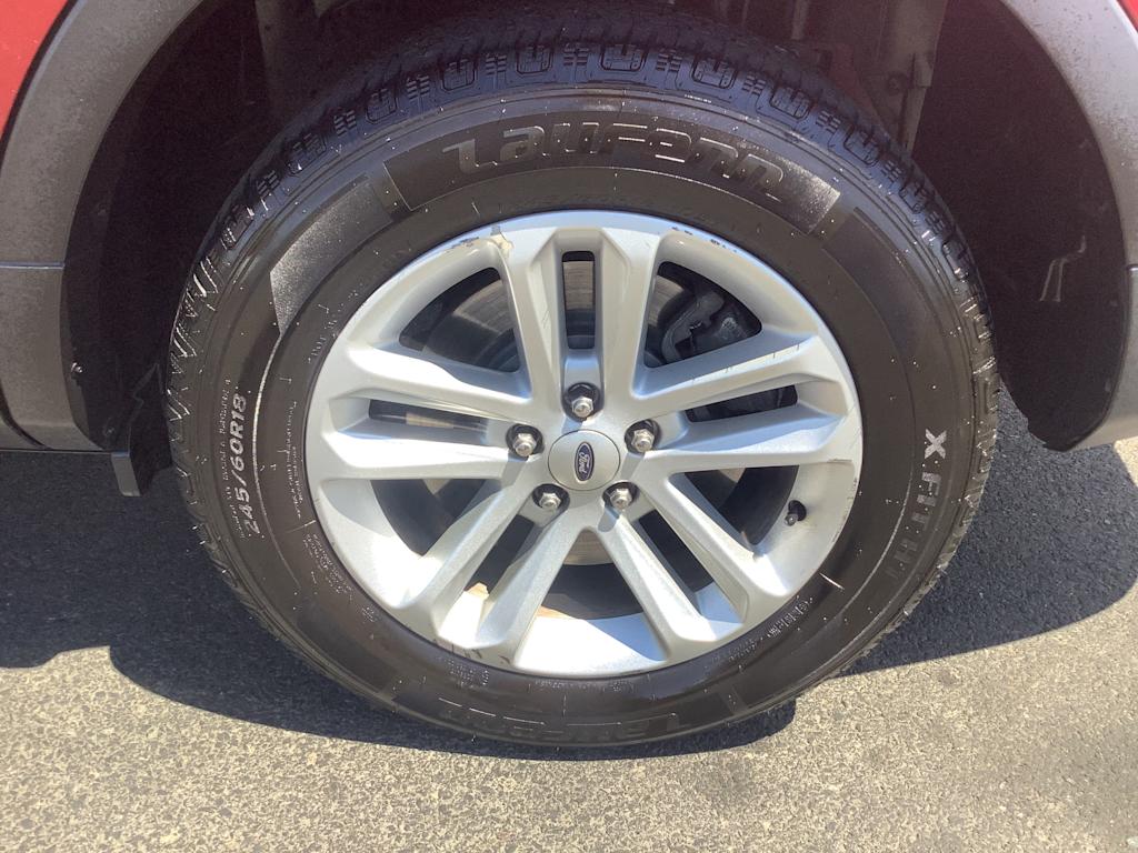 Thumbnail: 2015 Ford Explorer - 6