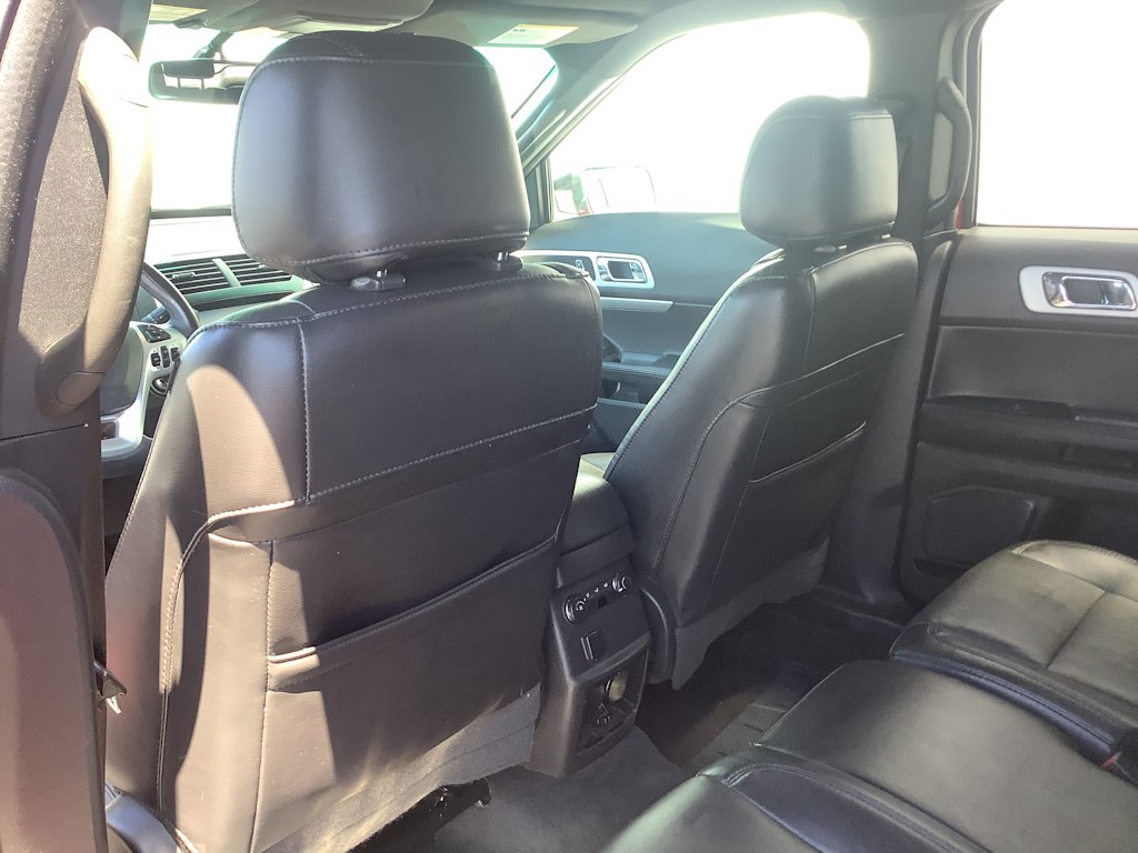 Thumbnail: 2015 Ford Explorer - 11