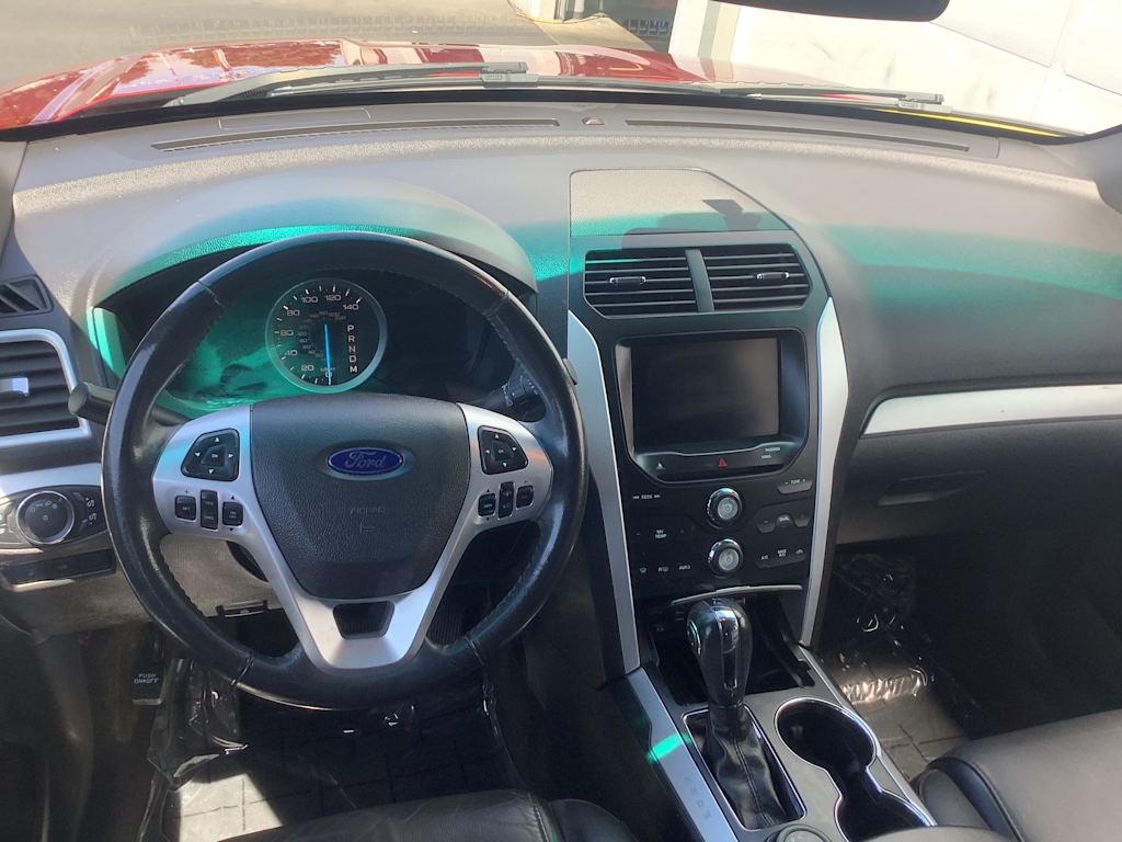 Thumbnail: 2015 Ford Explorer - 2