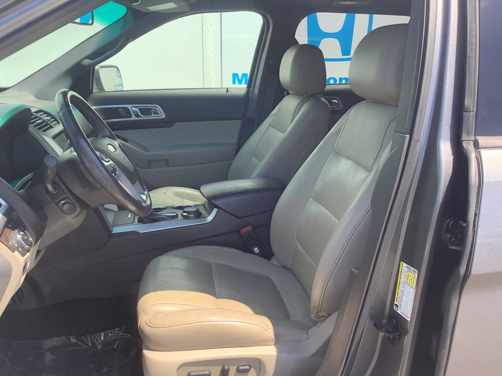 Thumbnail: 2014 Ford Explorer - 11