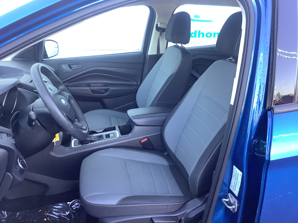 2017 Ford Escape S 11