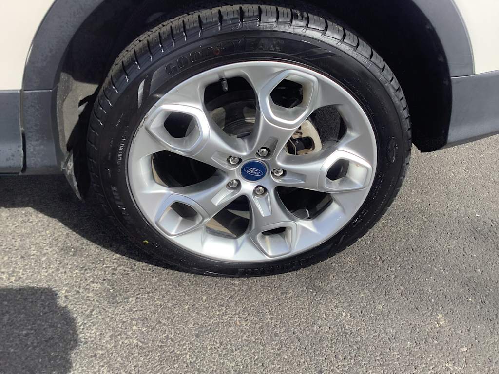 Thumbnail: 2013 Ford Escape - 8