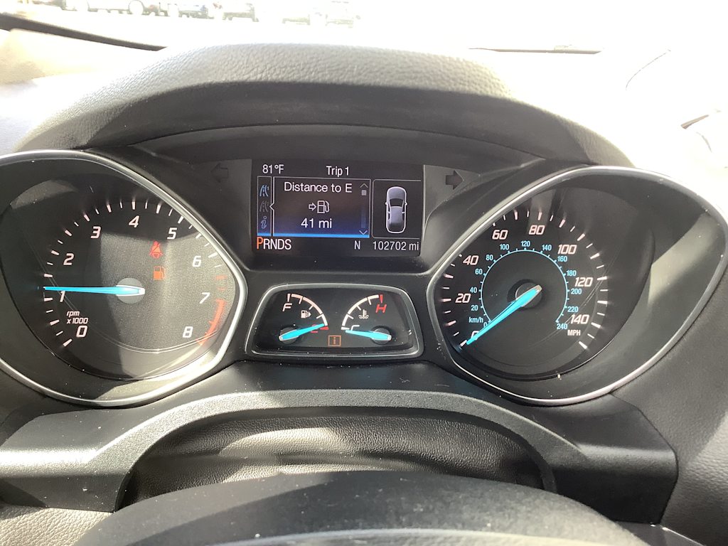 Thumbnail: 2013 Ford Escape - 16