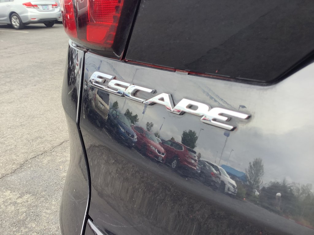 Thumbnail: 2019 Ford Escape - 7