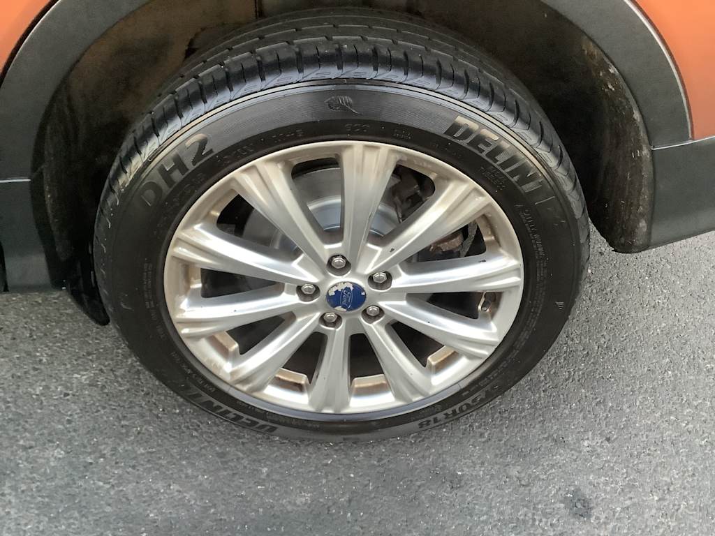 Thumbnail: 2017 Ford Escape - 8