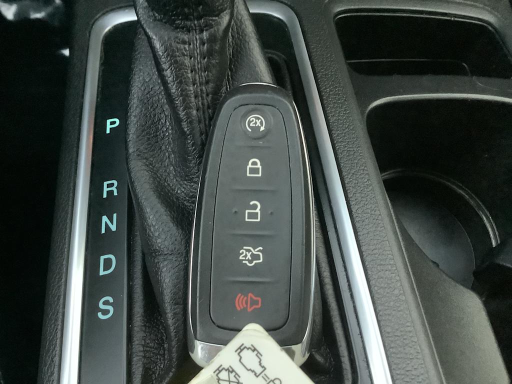 Thumbnail: 2017 Ford Escape - 21