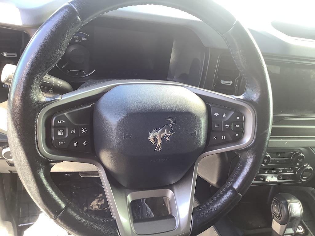 Thumbnail: 2021 Ford Bronco - 10
