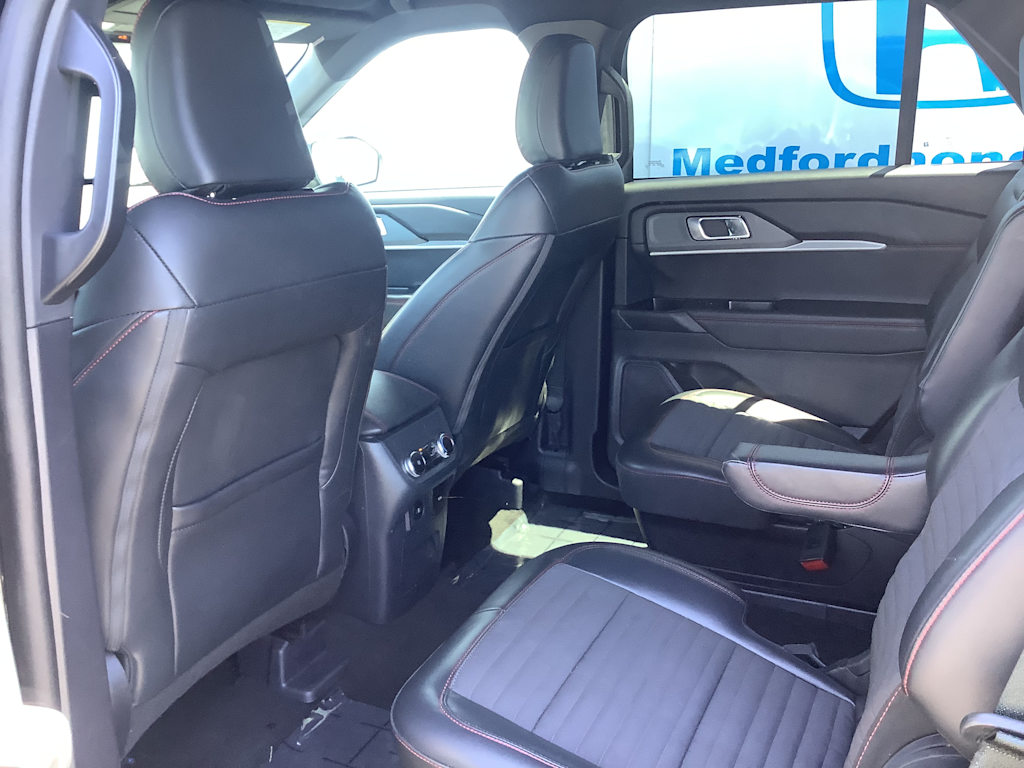 Thumbnail: 2025 Ford Explorer - 13