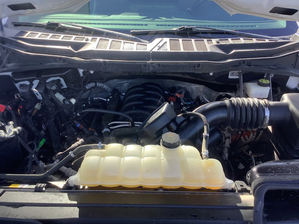 2022 Ford F-150 XLT 8