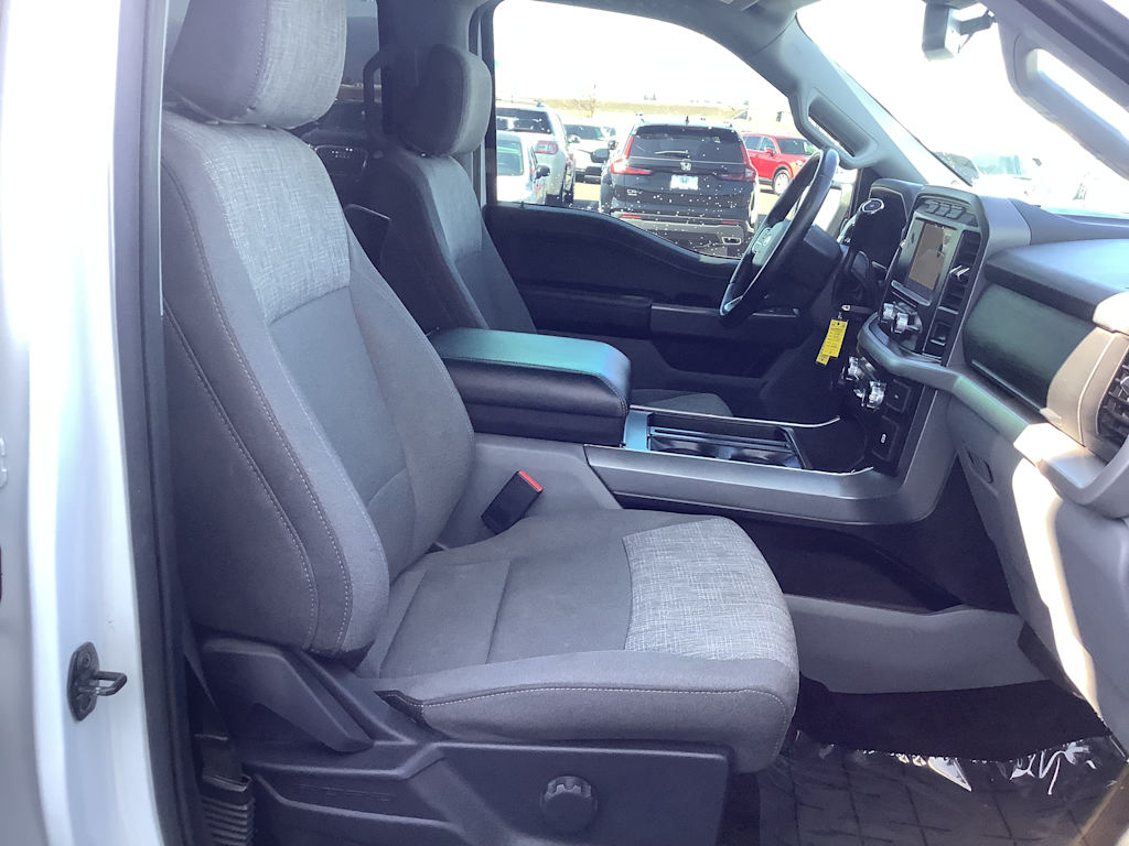 2022 Ford F-150 XLT 19