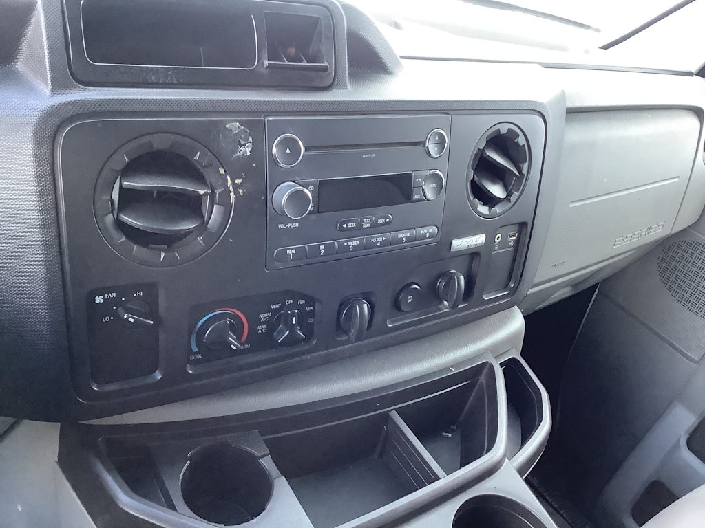 Thumbnail: 2014 Ford Econoline - 12