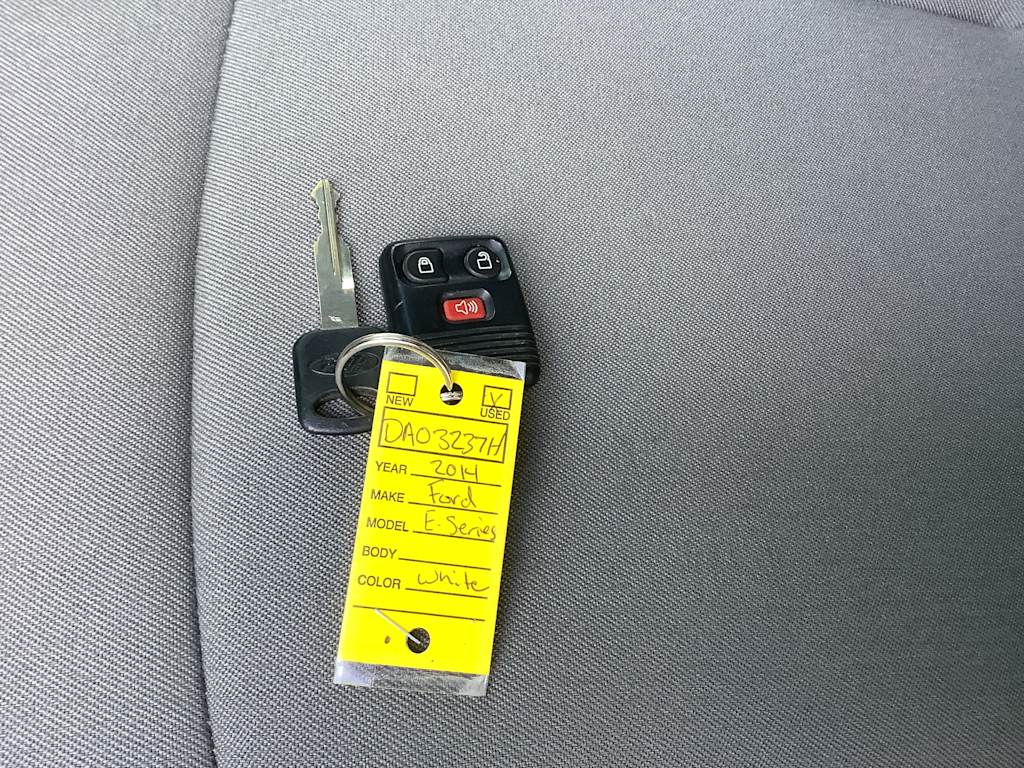 Thumbnail: 2014 Ford Econoline - 14