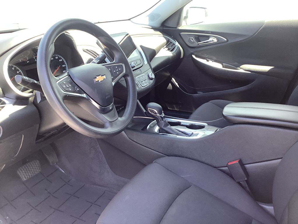 Thumbnail: 2024 Chevrolet Malibu - 2