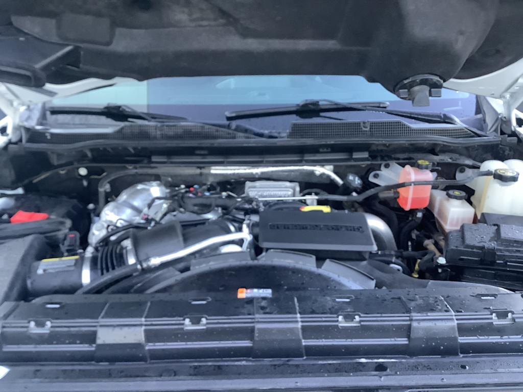 2023 Chevrolet Silverado 2500 LT 9