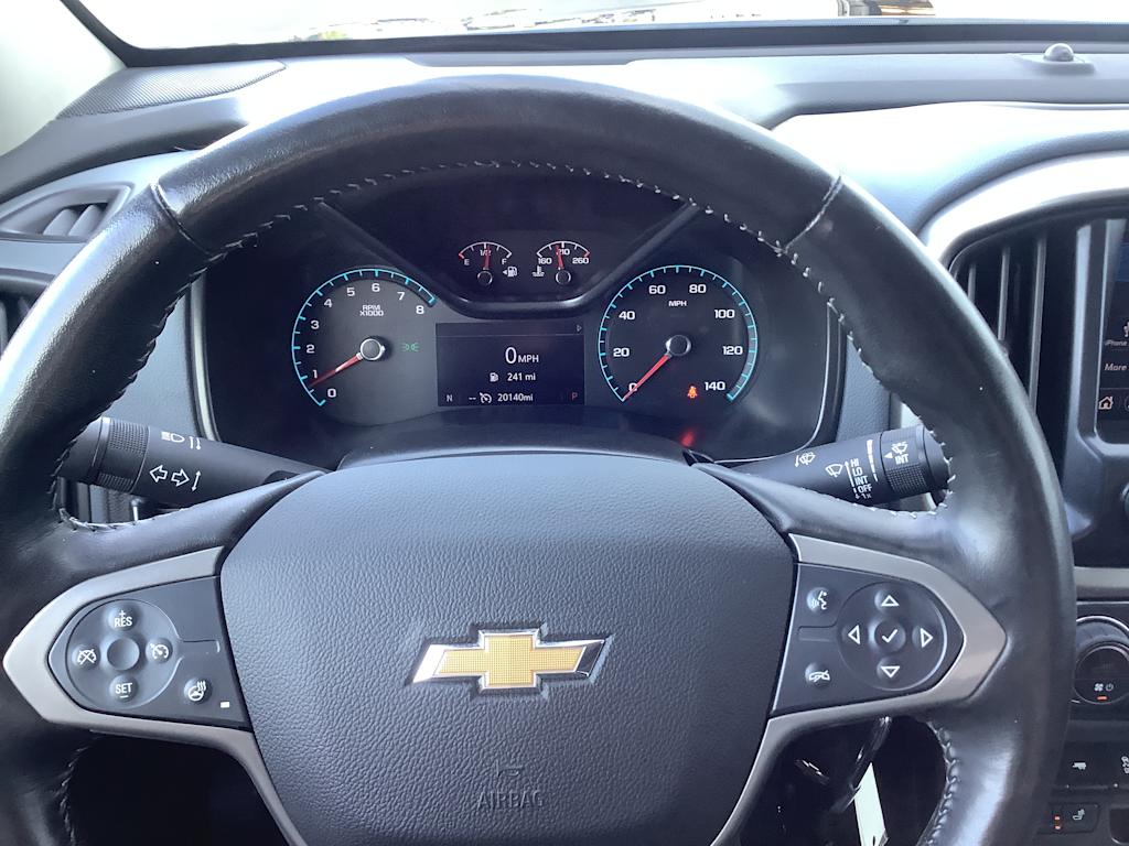 Thumbnail: 2022 Chevrolet Colorado - 21