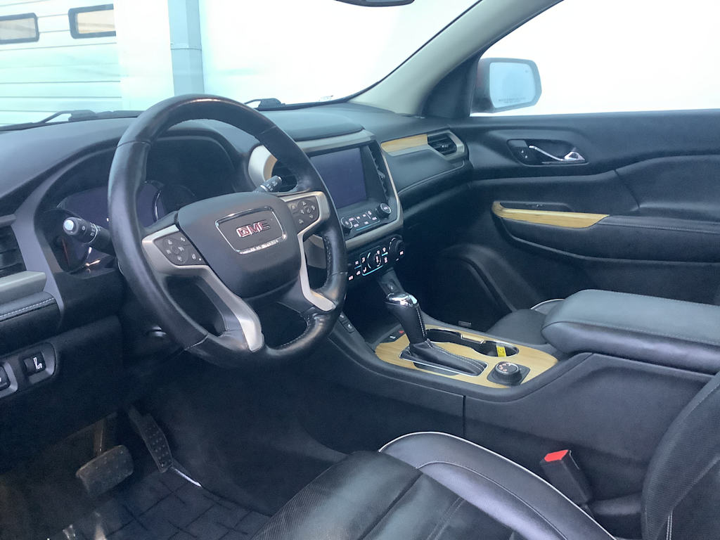 Thumbnail: 2017 GMC Acadia - 2